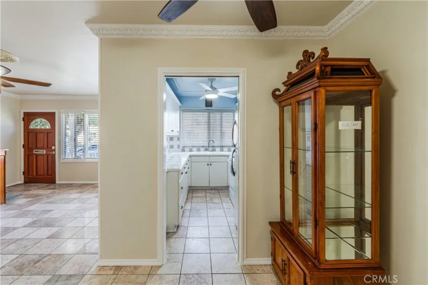 100 Cerritos Avenue #7 photo 25