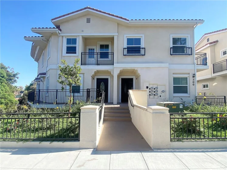 300 E Alhambra Road #F photo 7