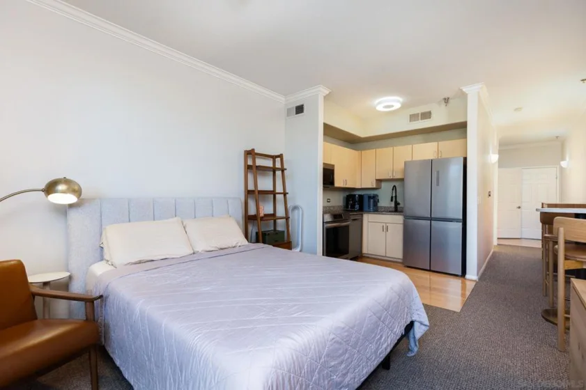 1643 6th Avenue #318 photo 1