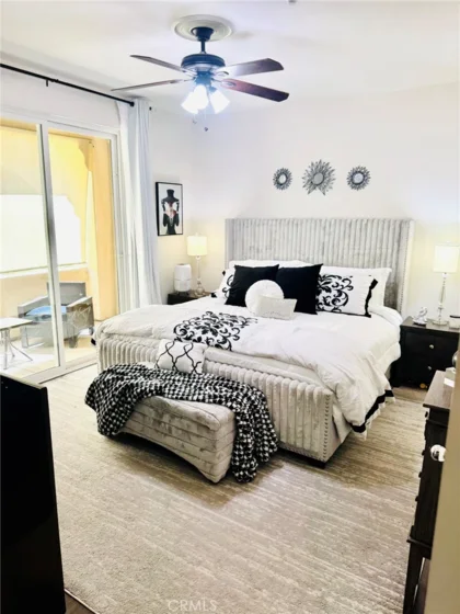 44942 Bellflower photo 14