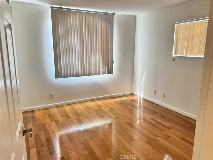 18319 Hart Street #3 photo 12