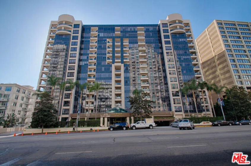 10724 Wilshire Boulevard #1001 photo 20