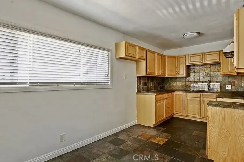 2535 W Imperial #5 photo 5