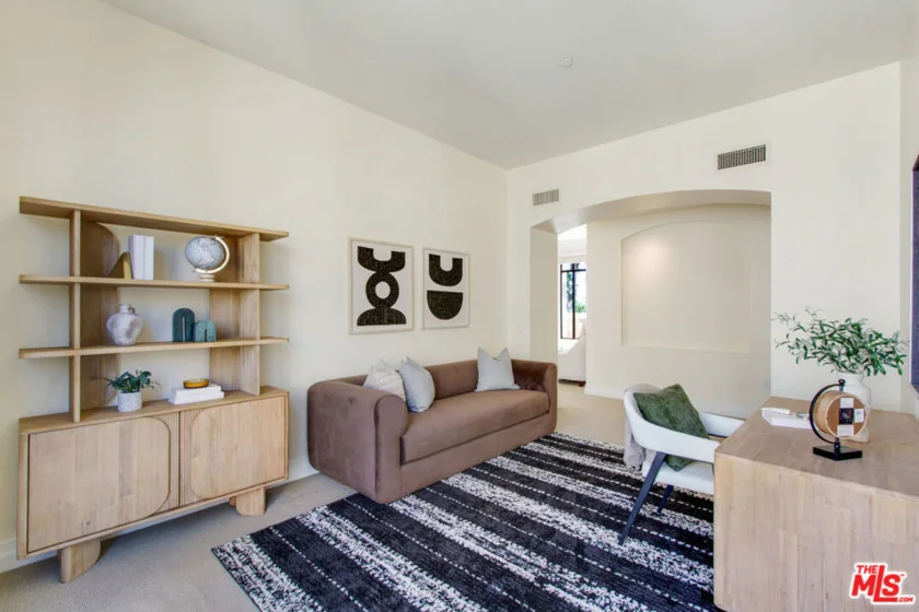 11847 Gorham Avenue #403 photo 33