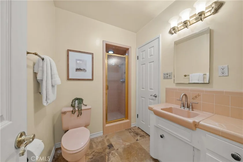 2027 E Appleton #1 photo 7