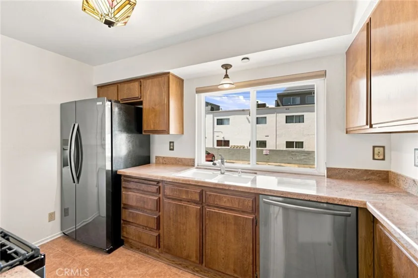 5706 Fair Avenue #104 photo 6