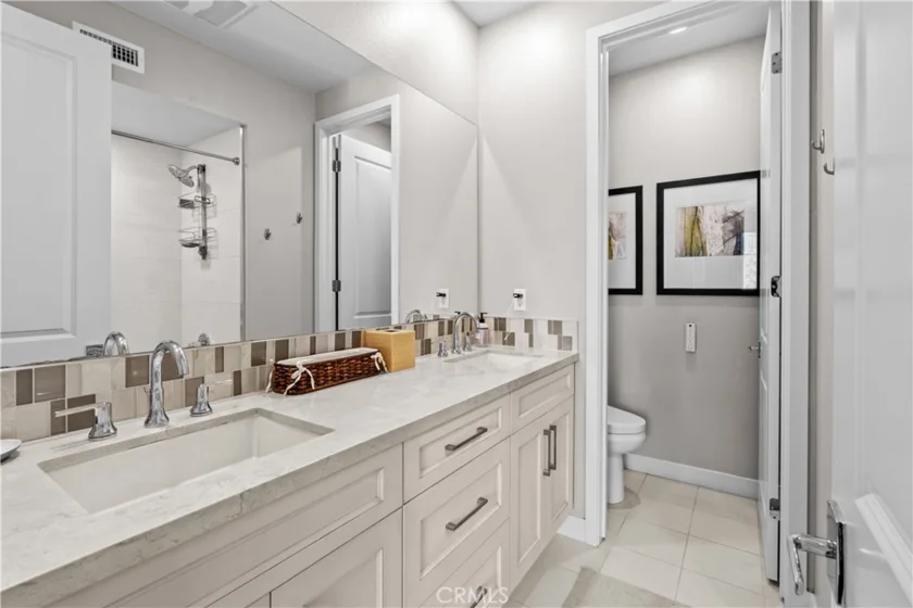 2765 Doheny photo 13