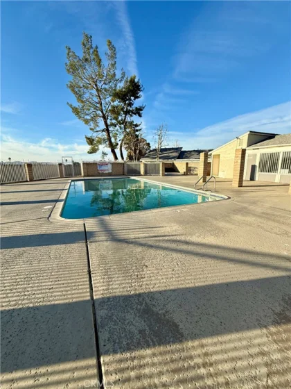 25929 Baylor Way photo 5