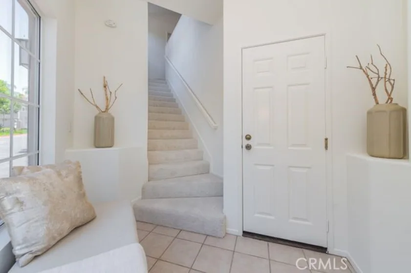 2310 Cascade photo 4