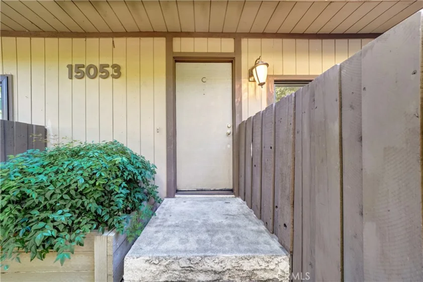 15053 Sherman Way #C photo 28