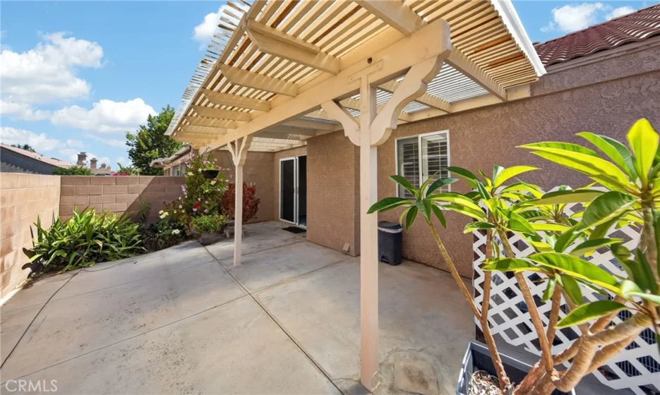 983 Stonecrest Street photo 8