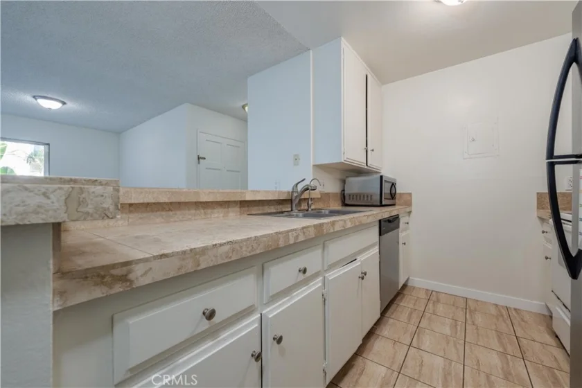 2511 W Sunflower #L3 photo 11