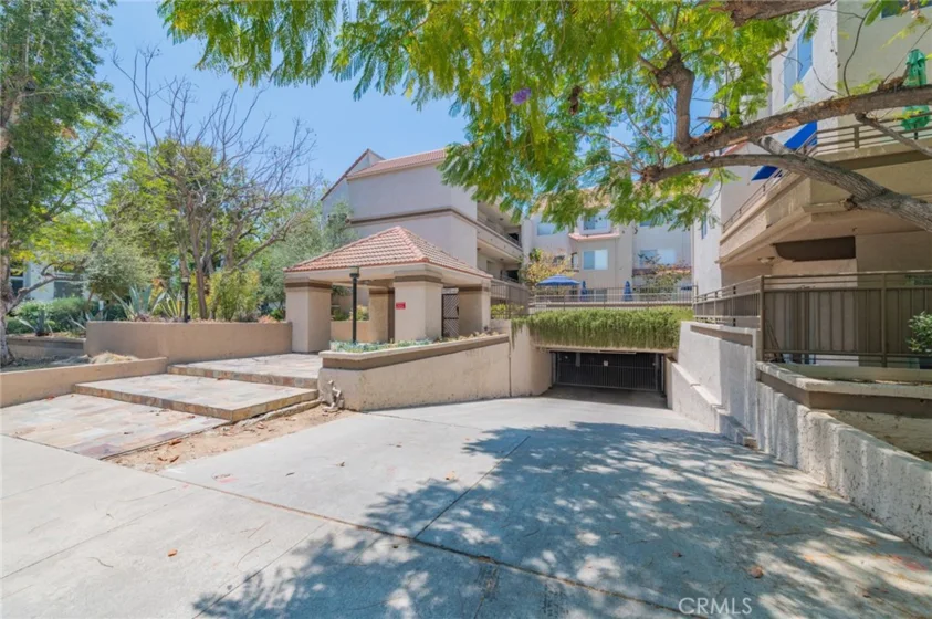 501 E Del Mar Boulevard #312 photo 2