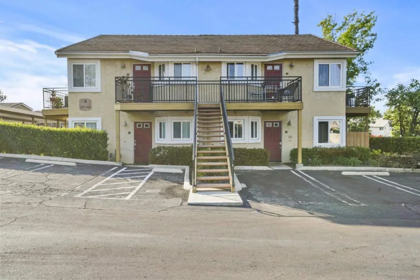 495 San Pasqual Valley Road #146 photo 1