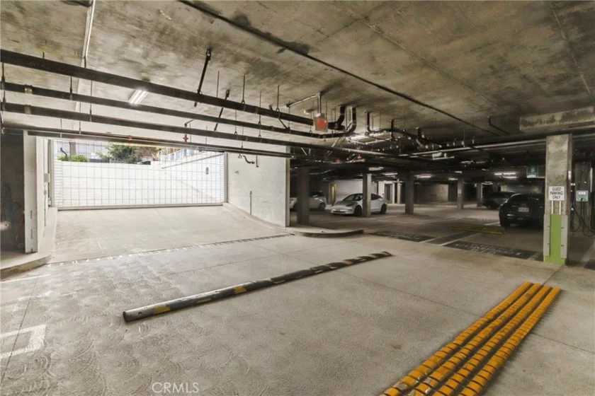 11500 Tennessee Avenue #330 photo 18