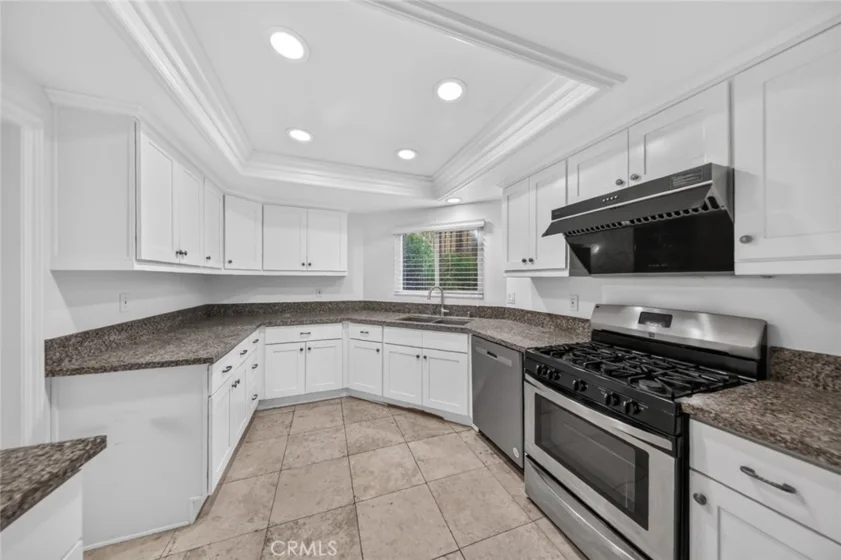 1026 S Marengo Avenue #2 photo 15