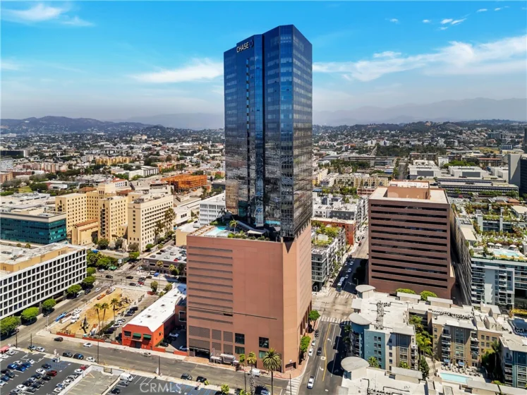 1100 Wilshire Boulevard #3302 photo 31
