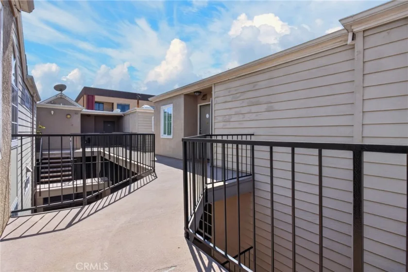 645 Pacific Avenue #403 photo 20
