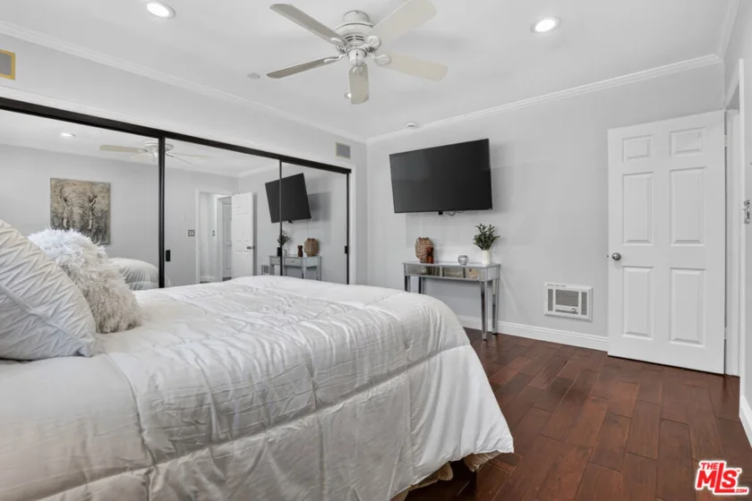 944 11th Street #9 photo 19