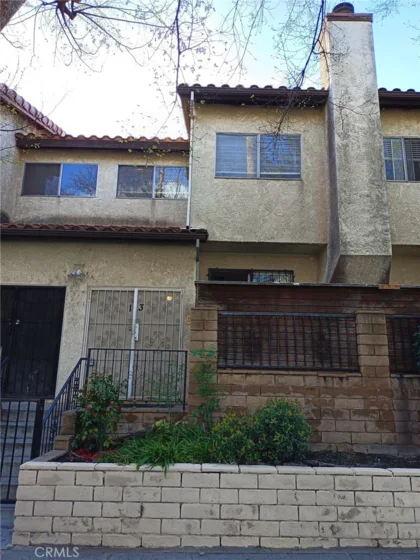 14657 Nordhoff Street #13 photo 1