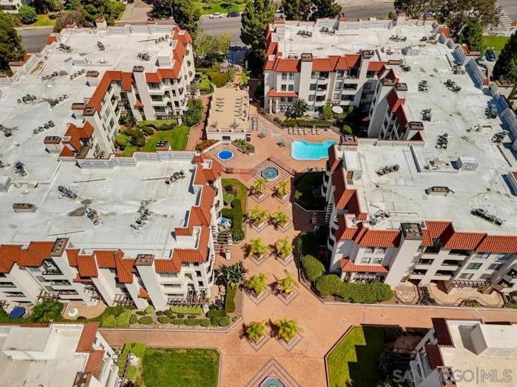 5865 Friars Road #3104 photo 32