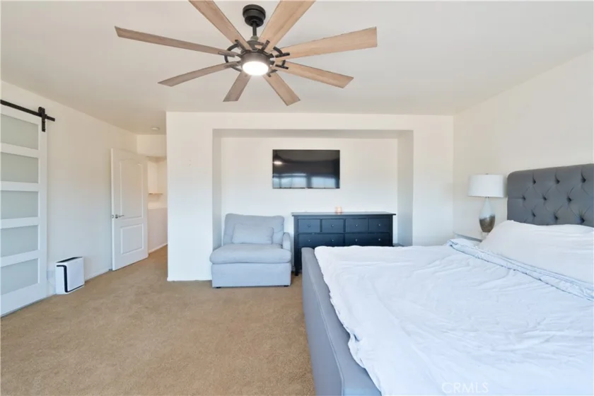 45776 Klamath Court photo 17