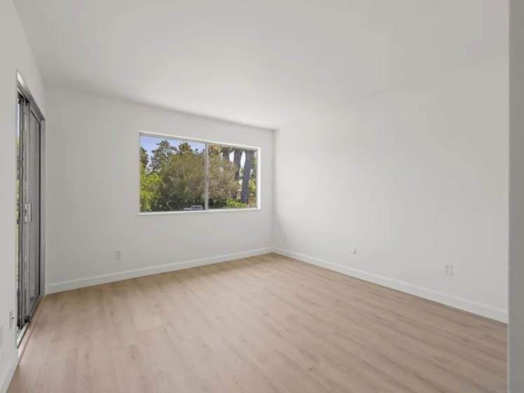 12140 Rancho Bernardo Drive #B photo 31