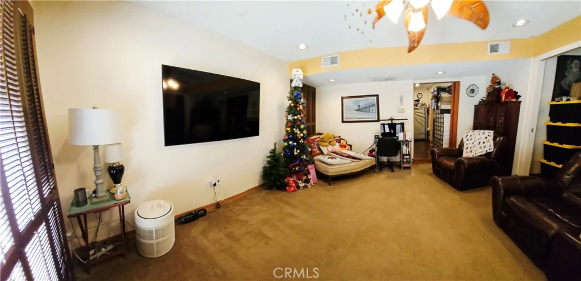 8800 Kester Avenue #126 photo 6