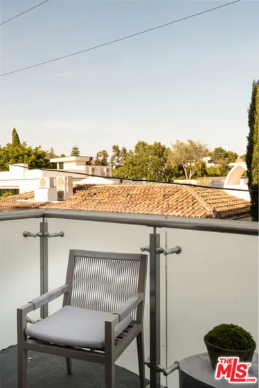 928 N Croft Avenue #303 photo 6