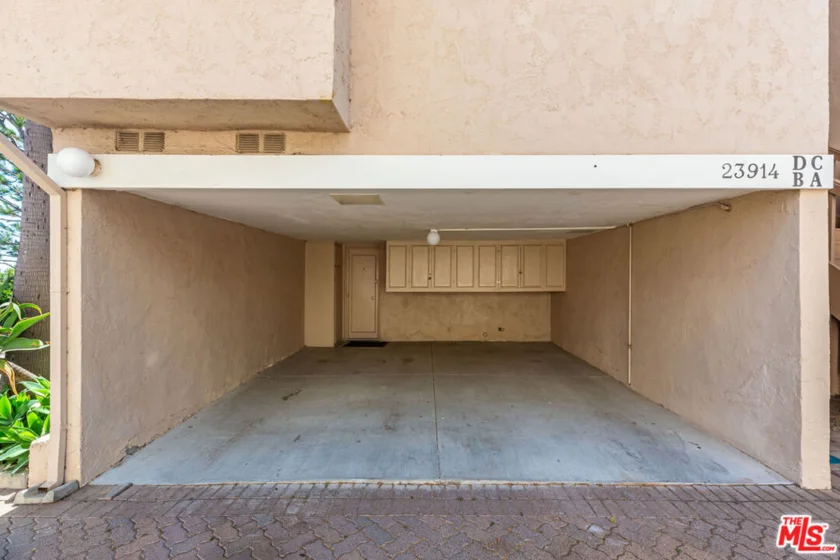 23914 De Ville Way #D photo 13