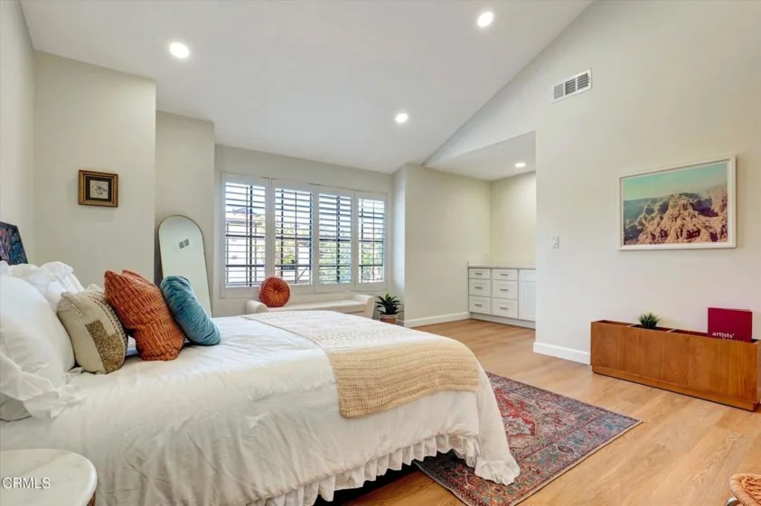 21209 Lassen Street #4 photo 21