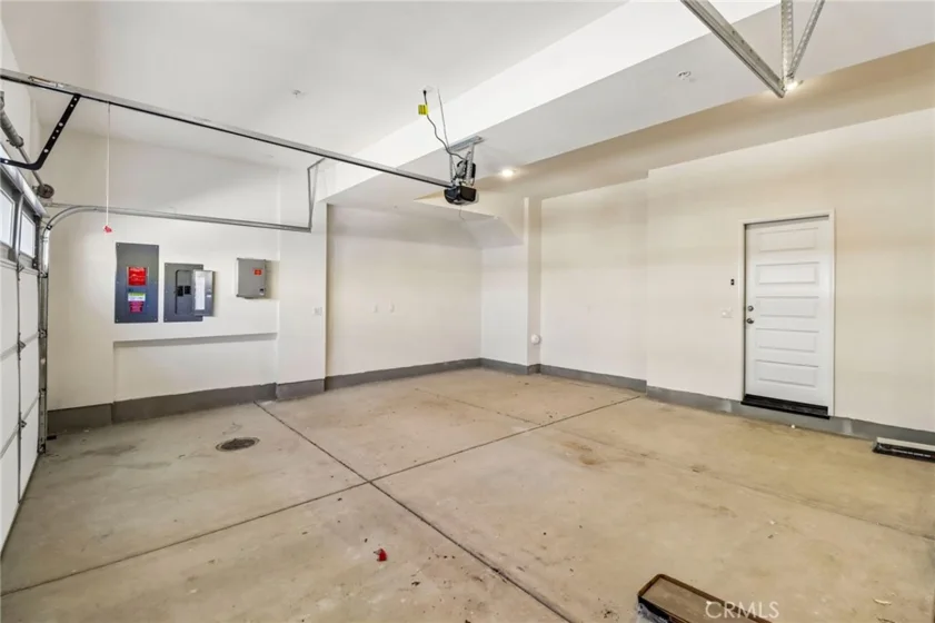 601 Lotus Drive photo 38