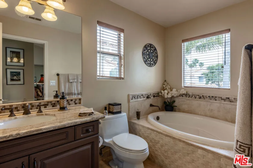 6483 Zuma View Place #106 photo 25