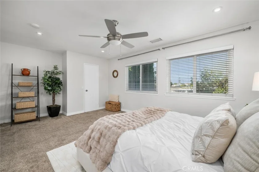 4368 Dina Court photo 32