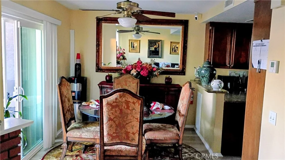 1649 Toyon photo 6