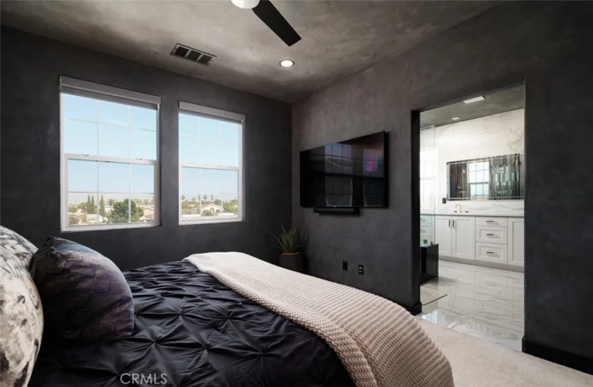 1090 N Anaheim Boulevard #2 photo 16