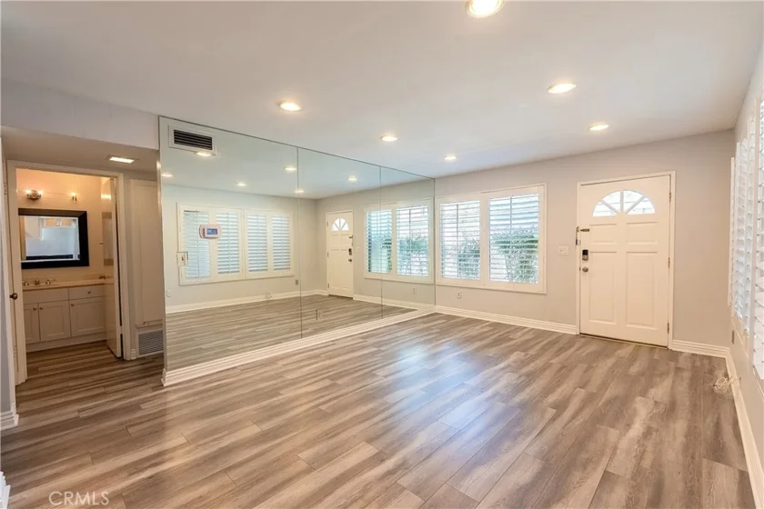 18502 Mayall #B photo 8