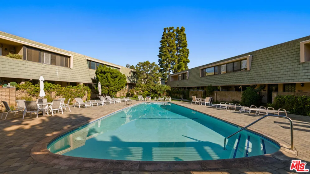 13206 Admiral Avenue #F photo 18