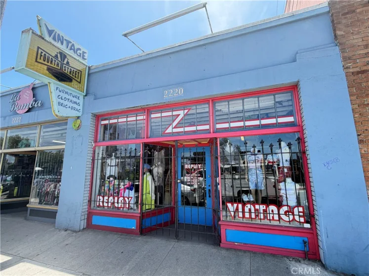 1825 E 3rd Street #4 photo 23