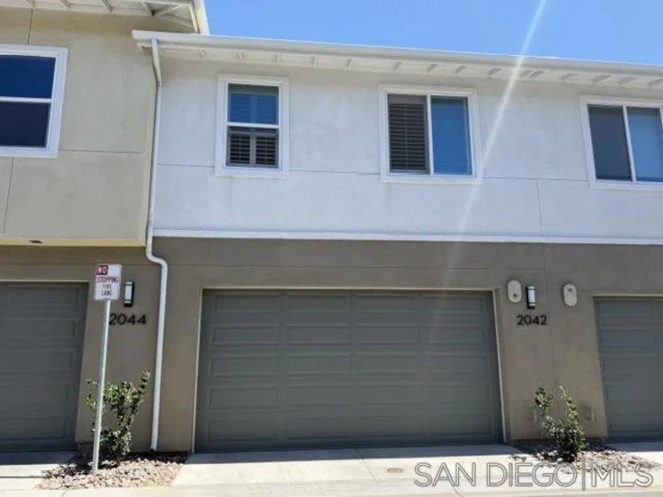 2044 Bluestone Circle photo 53