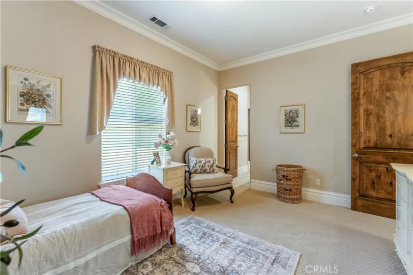 22121 Lynx Court photo 18