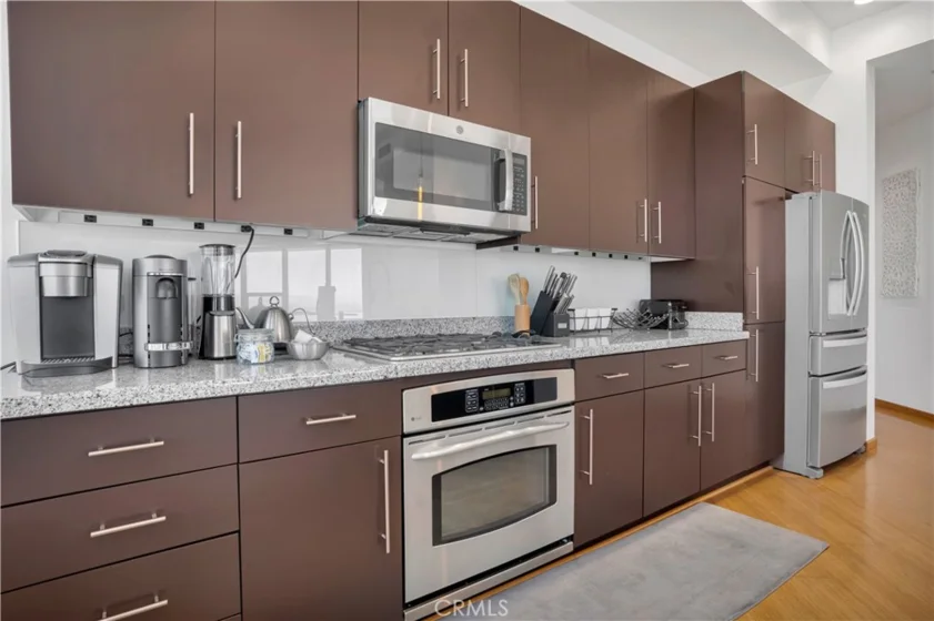 1100 Wilshire Boulevard #3302 photo 14