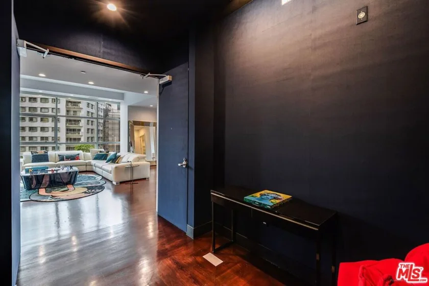10776 Wilshire Boulevard #301 photo 7
