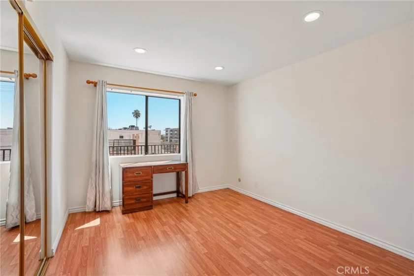 460 Salem #17 photo 15