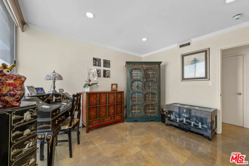 2160 Century Parkway #1712 photo 10