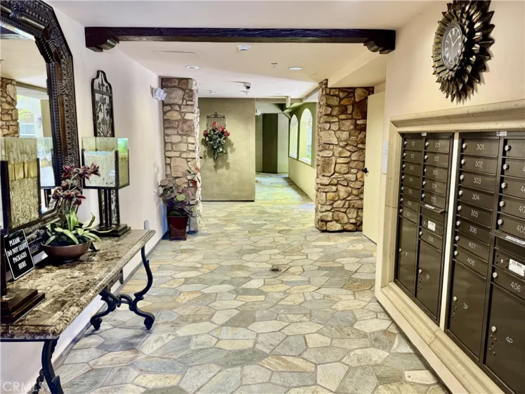 13200 Moorpark #203 photo 10