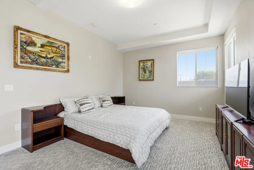 13337 Beach Avenue #403 photo 10