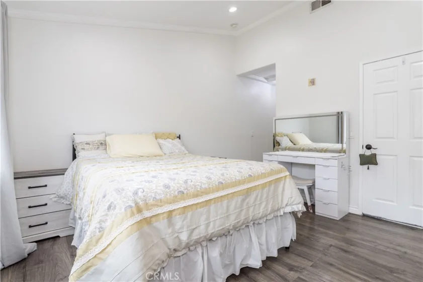 18347 Saticoy Street #35 photo 10