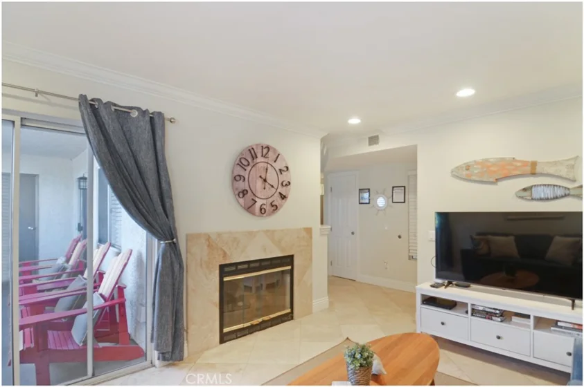 52 Corniche Drive #F photo 6