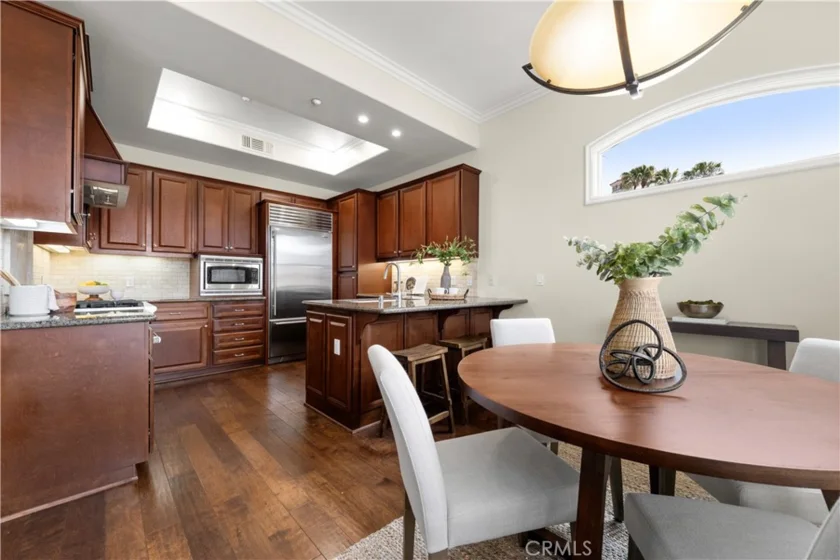 401 Bernard Street #409 photo 13